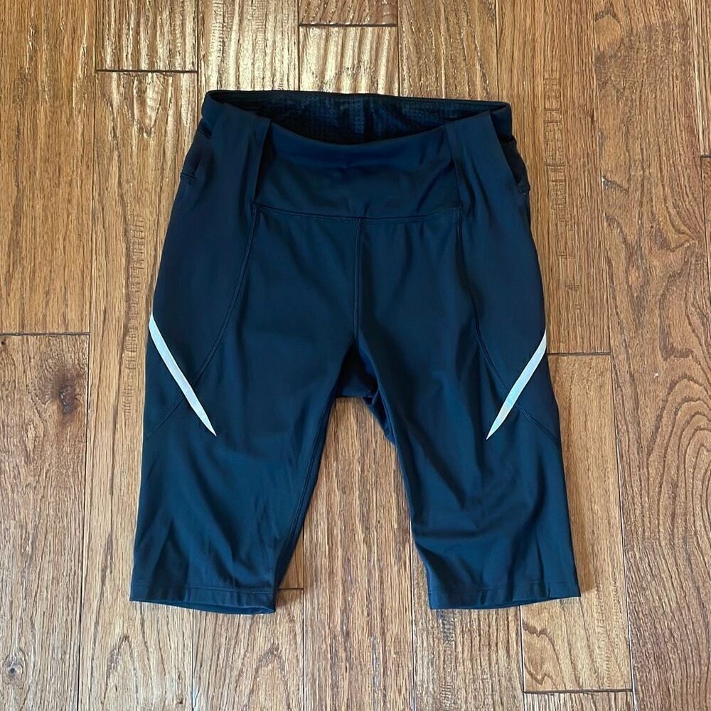 Calia Carrie Underwood black reflective bike short snall - Picture 3 of 12